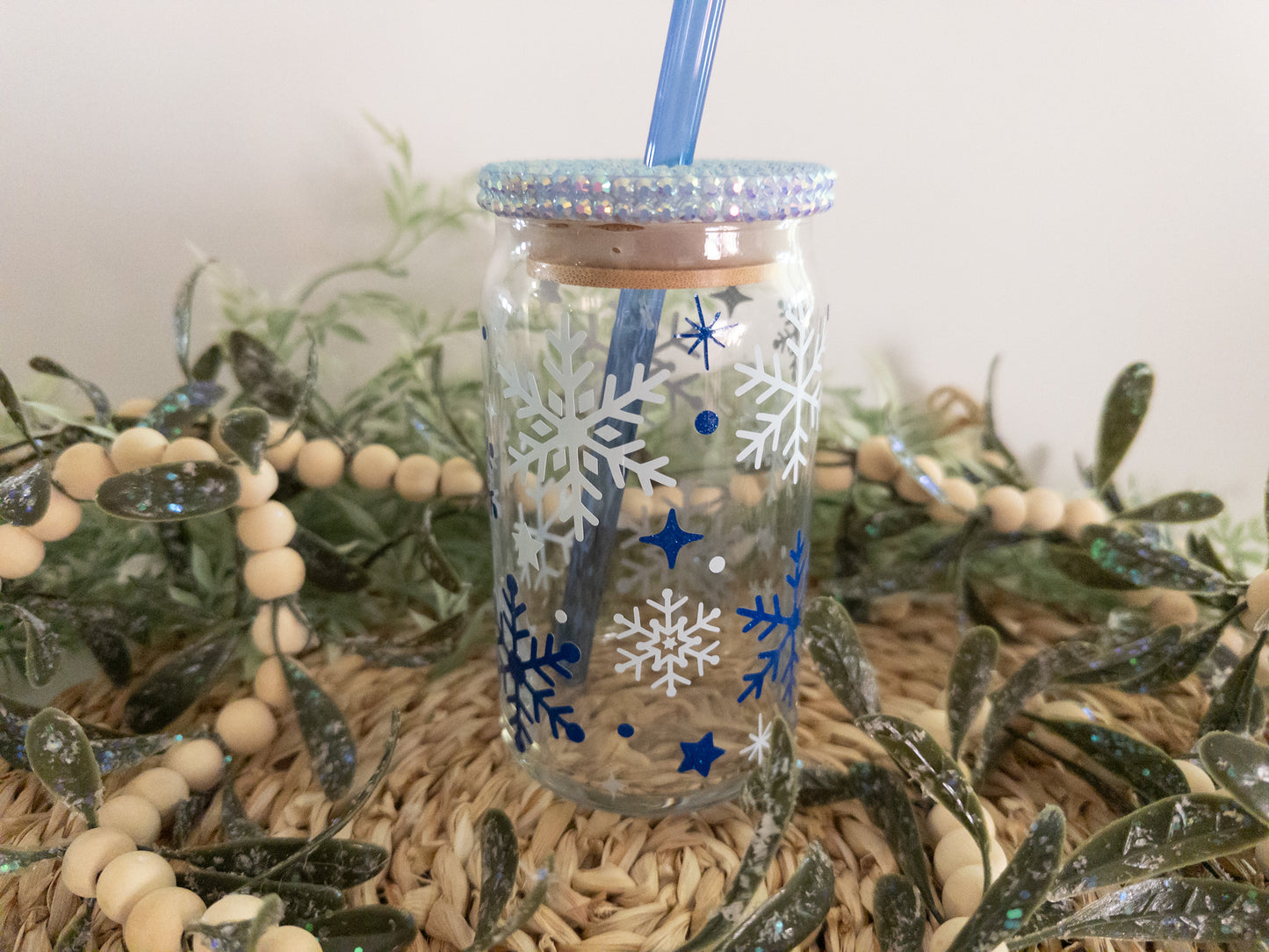 SnowFlakes Christmas Glass Can