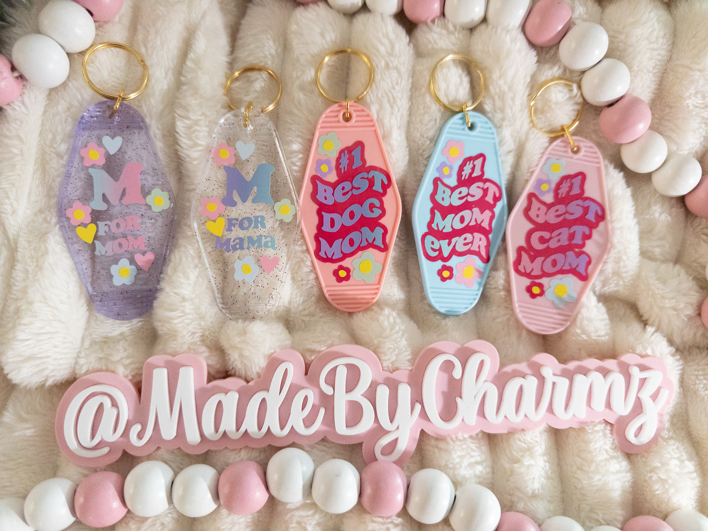 Retro Mama Motel Keychain