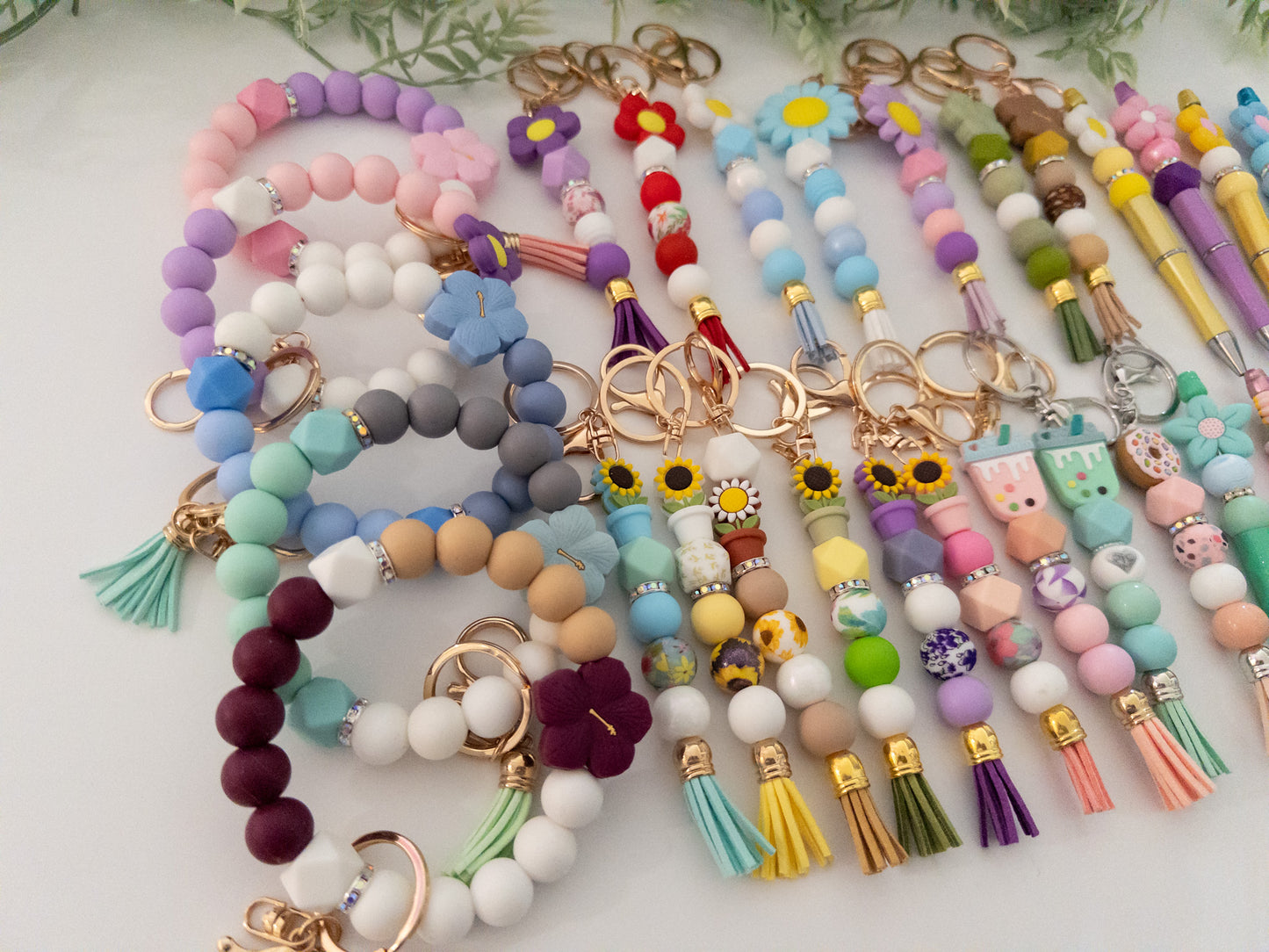 Floral Keychain| Floral Wristlet, Flower Keychain